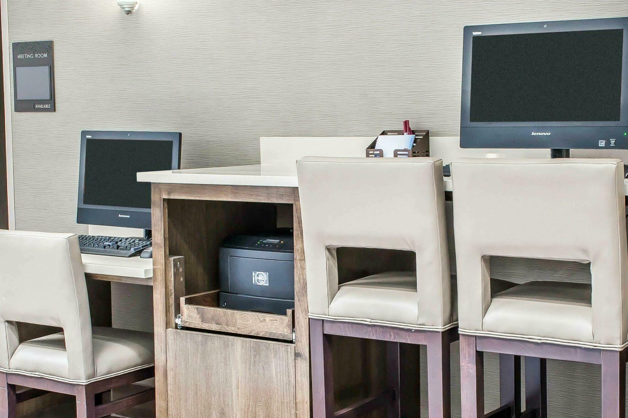 Comfort Suites Near Potomac Mills Woodbridge Ngoại thất bức ảnh